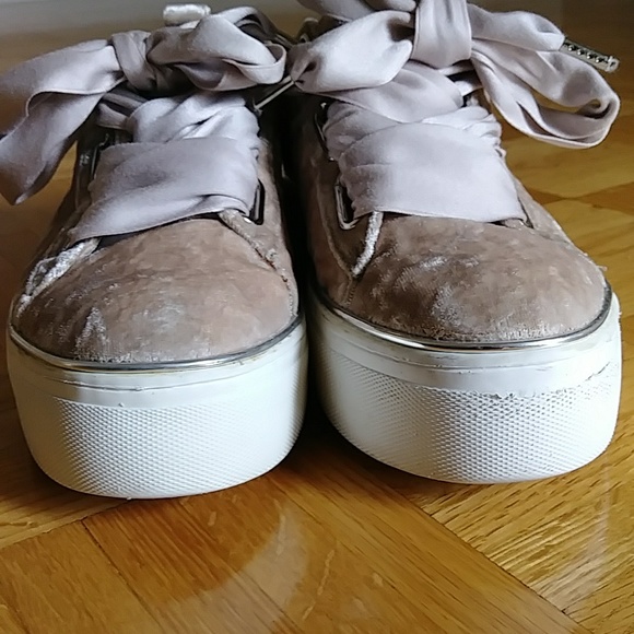 The Wishbone Collection from Browns crushed velvet velour platform sneakers - Picture 7 of 11